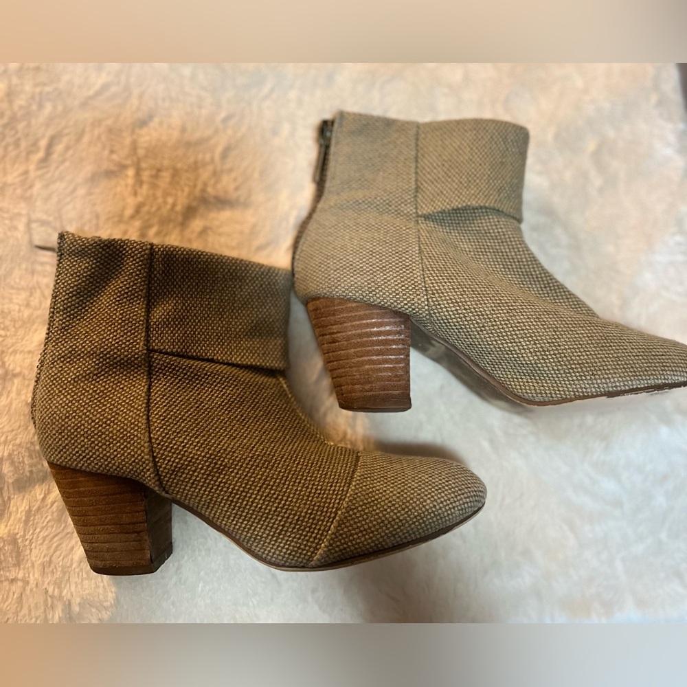 Bucco boots size 7